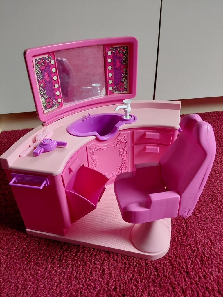 Vintage Barbie Kapsalon Speelset met Stoel en Accessoires, Ophalen of Verzenden, Gebruikt, Barbie