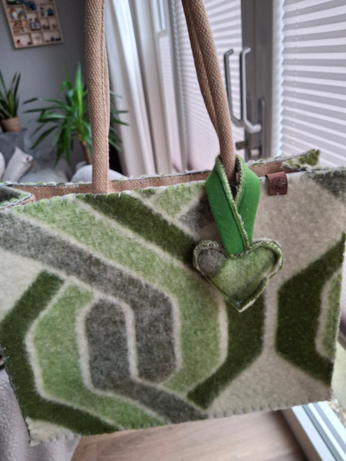 Wollen Dekentas Groen/Grijs met Hartje, Ophalen of Verzenden, Zo goed als nieuw, Groen, Shopper
