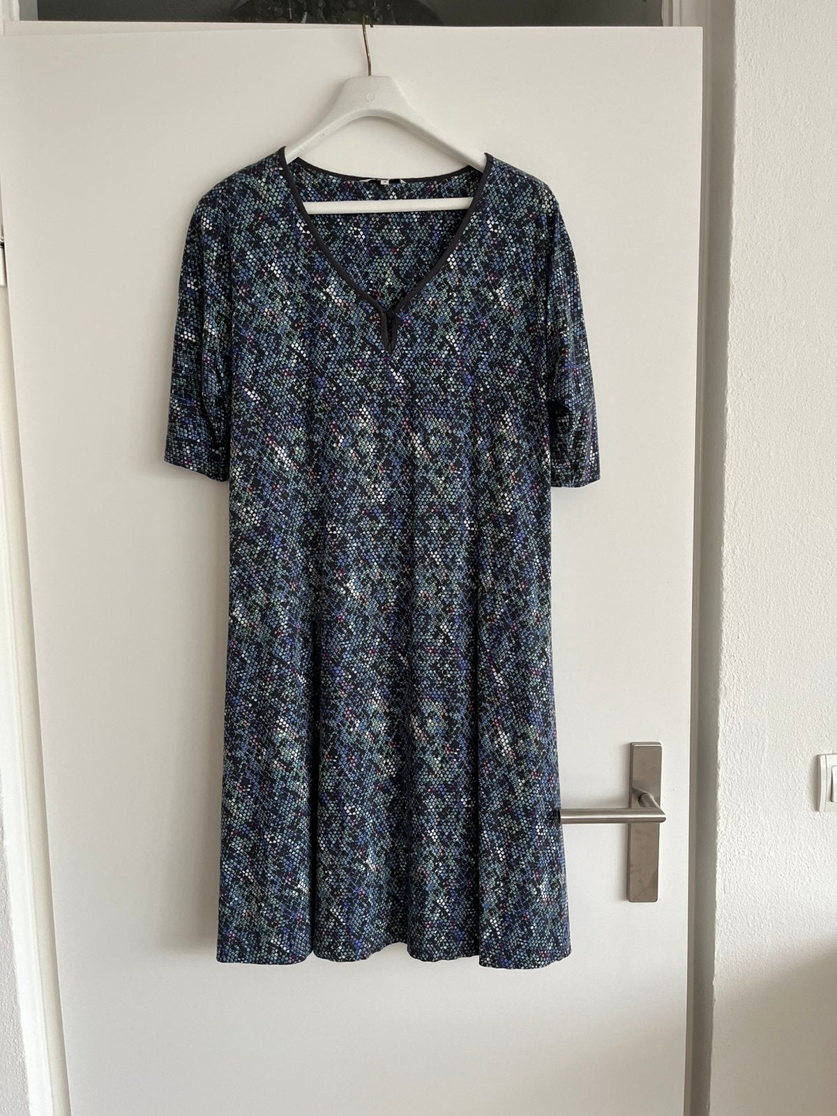 Sandwich jurk. maat 38, Kleding | Dames, Maat 38/40 (M), Meerkleurig, Jurk, Ophalen of Verzenden
