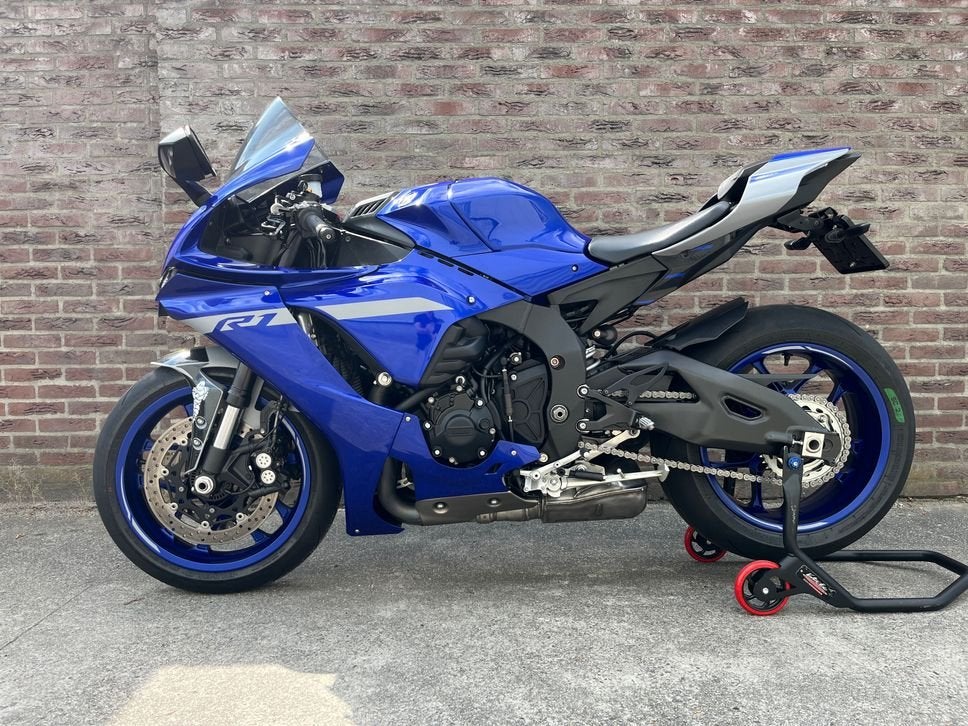 YAMAHA YZF R1 (bj 2021) +- 17.700 km incl.onderh.historie, Motorrijbewijs A, Bedrijf, Onbekend, Super Sport