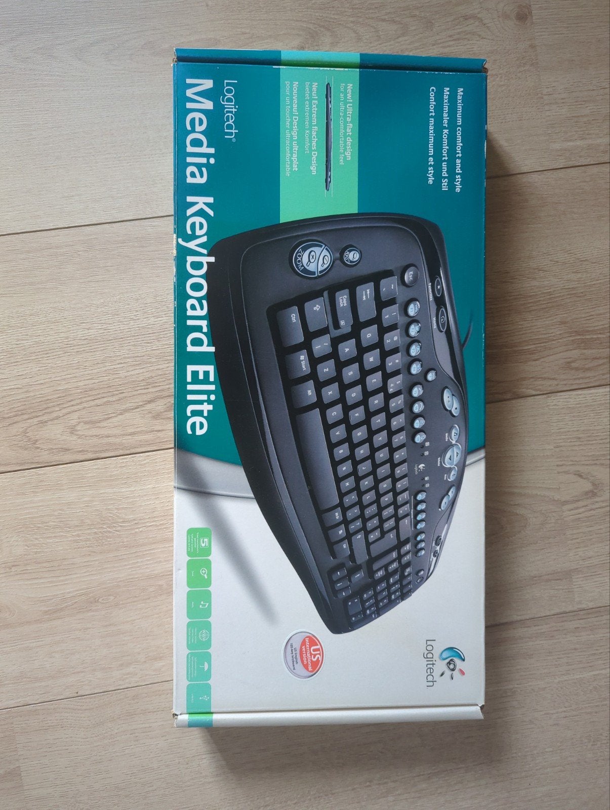 Logitech Media Keyboard Elite - Nieuw in doos, Logitech, Multimediatoetsen, Nieuw, Ophalen of Verzenden