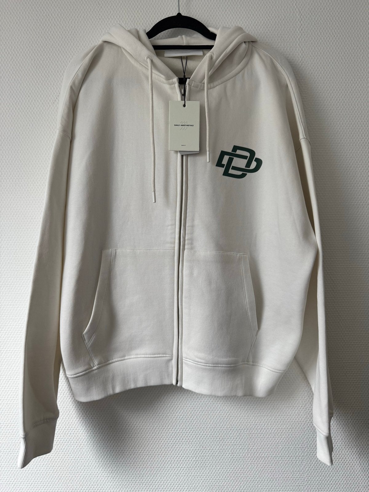 Nieuw Daily Aesthetikz Boxy Zip Hoodie vest L, Verzenden, Nieuw, Maat 52/54 (L), Wit