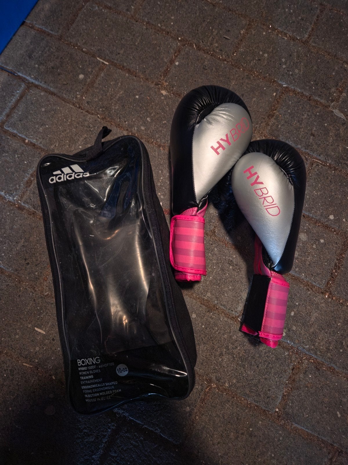 Adidas box handschoenen dames, Ophalen of Verzenden, Bokshandschoenen
