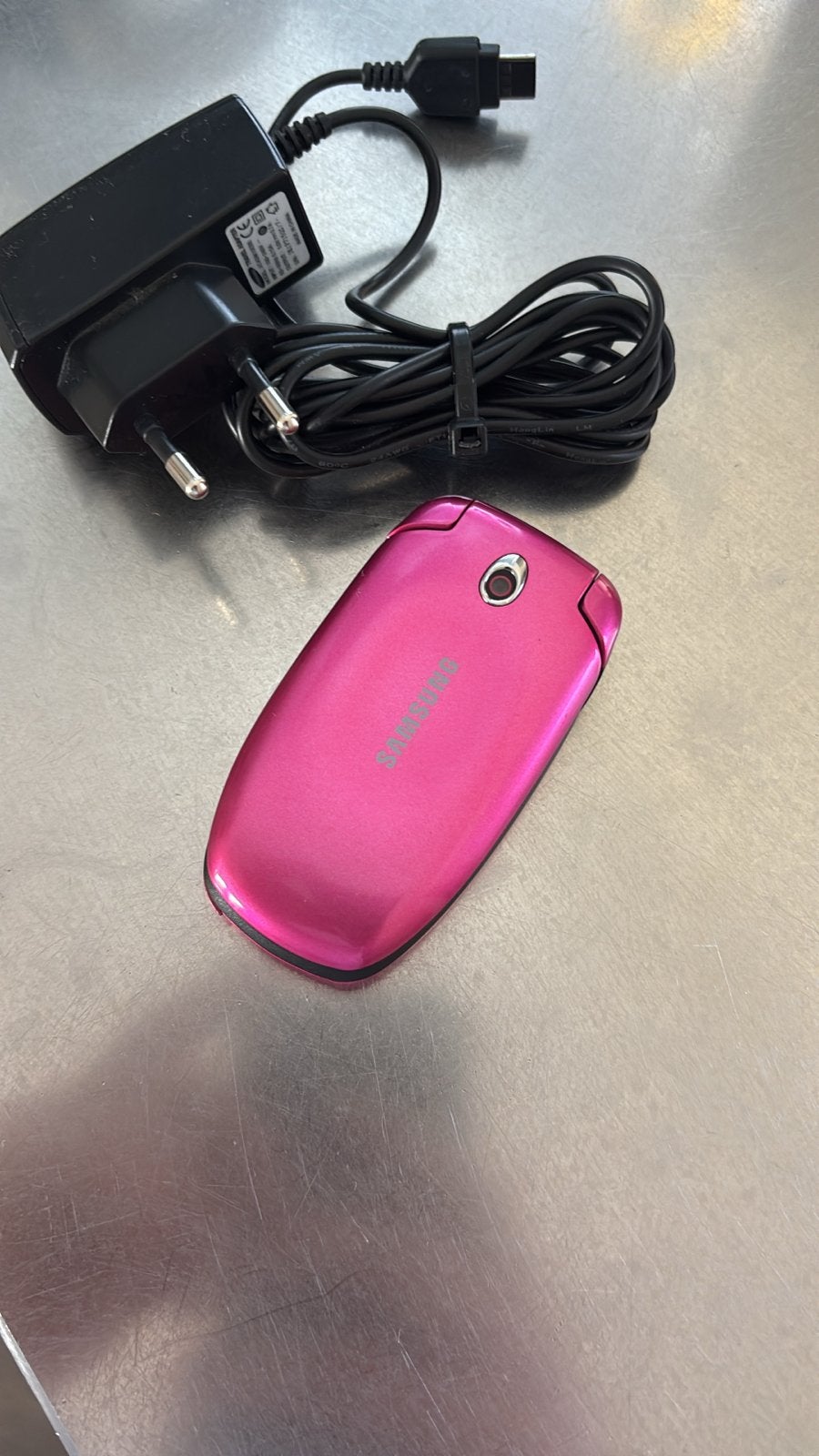 Samsung Klaptelefoon Roze met Oplader offline genieten, Overige modellen, Overige systemen, Ophalen of Verzenden, Zonder abonnement