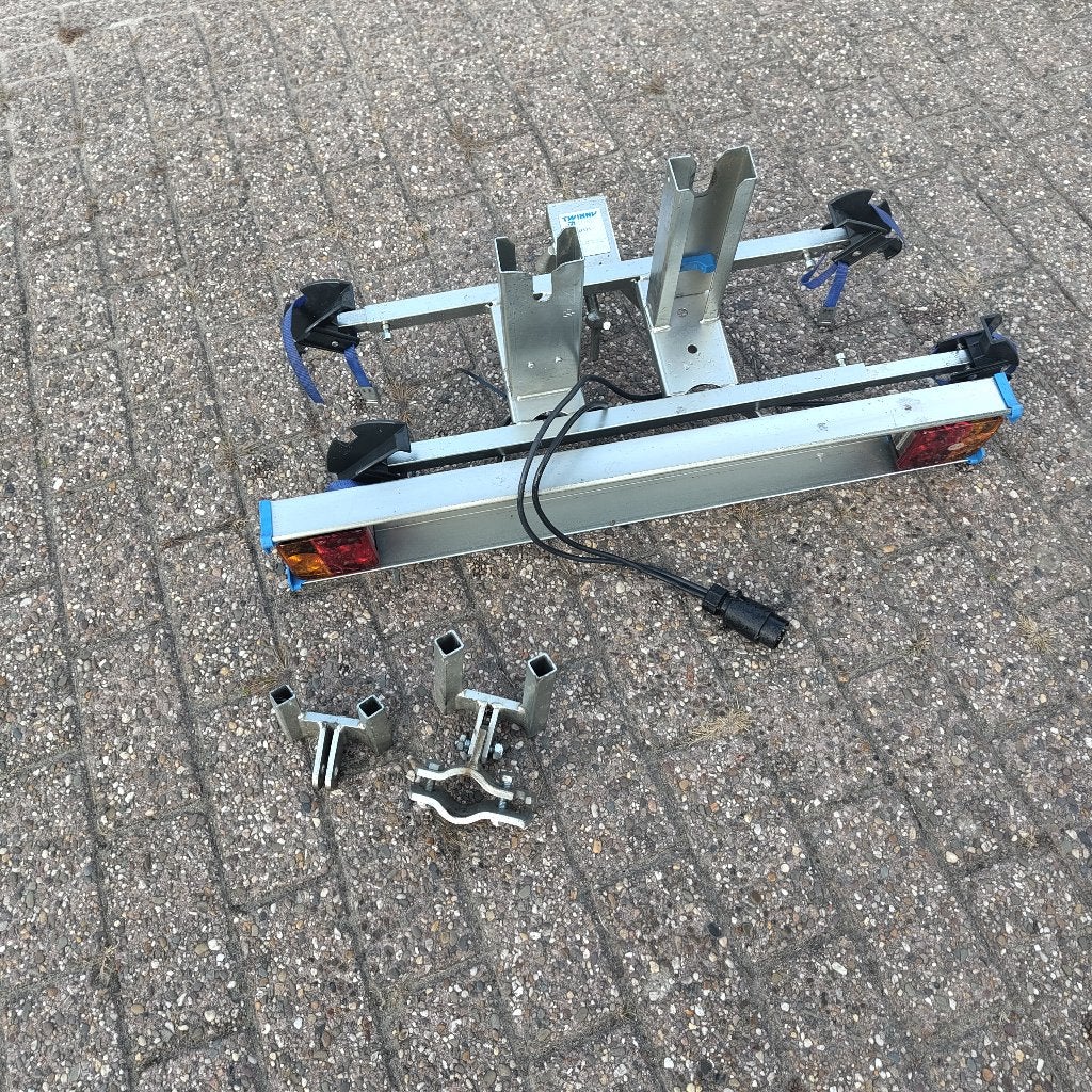 Twinny Load Basis fietsendrager voor trekhaak, Ophalen of Verzenden, 2 fietsen, Gebruikt, Trekhaakdrager