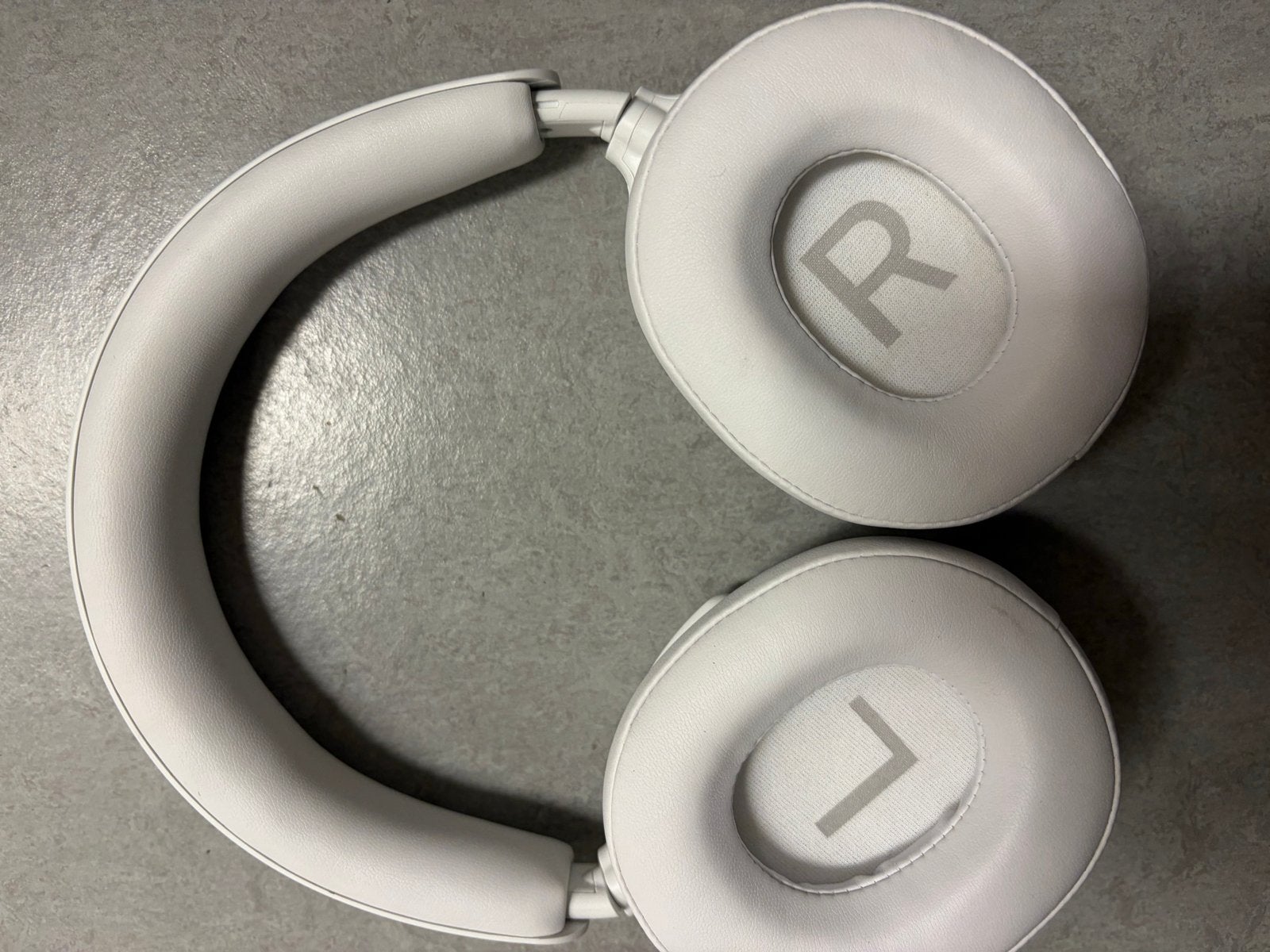 Foto 4 van Sony WH-1000XM5 Noise Cancelling Koptelefoon - Wit