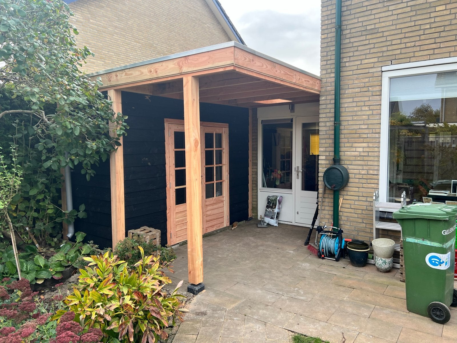 Moderne Tuinhuis met Overkapping - Diverse Maten, Ophalen, Tuinhuis, Nieuw, 2 ramen