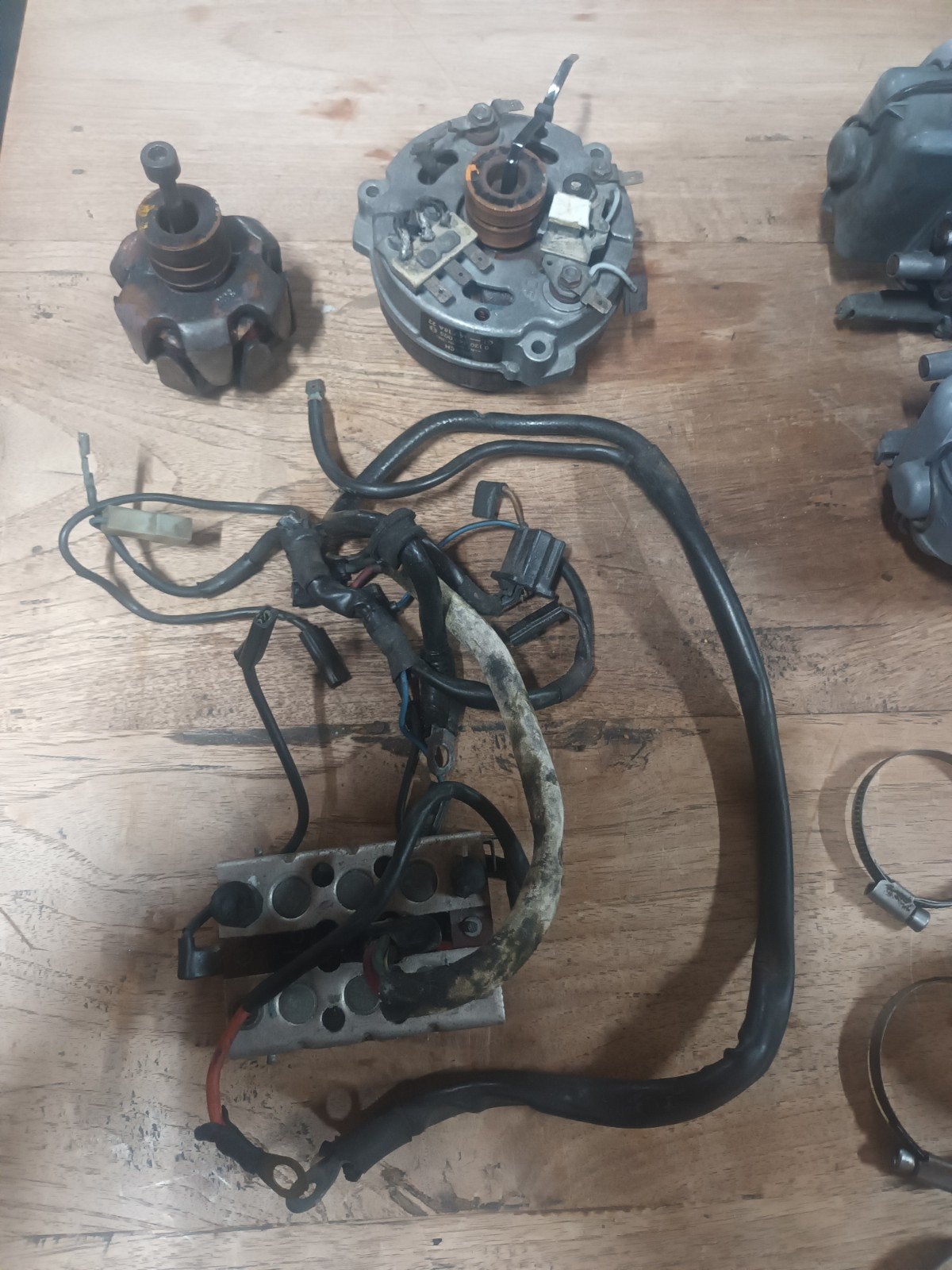 Elektrische delen klassieke BMW 2 V, Ophalen of Verzenden