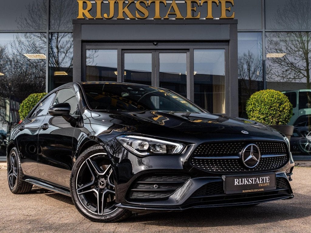 Mercedes CLA-klasse 200 AMG Line|CARPLAY|SFEER|LED|STOELVERW, Auto's, Mercedes-Benz, Voorwielaandrijving, CLA, Gebruikt, 4 cilinders