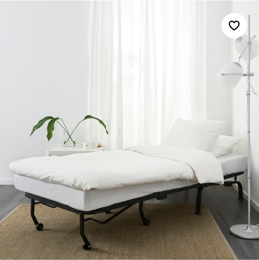 Mooie IKEA slaapbank, zo goed als nieuw, Huis en Inrichting, Slaapkamer | Slaapbanken, Ophalen, Eenpersoons, Nieuw, 80 cm
