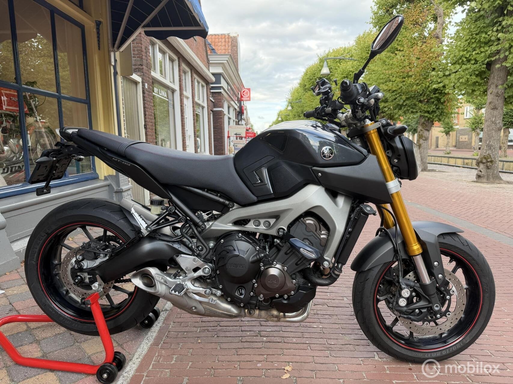 Yamaha MT-09 ABS met garantie in topstaat !, Motoren, Bedrijf, Koolhovenlaan 101, 1119 NC Schiphol-Rijk, Meer dan 35 kW, Toermotor