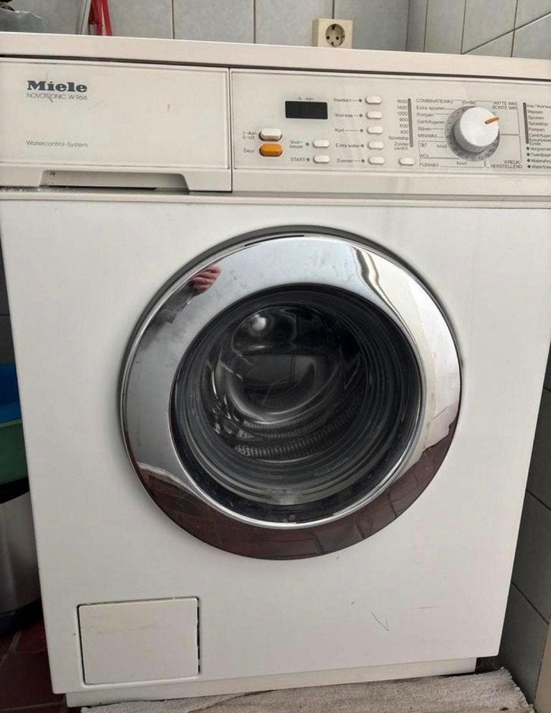 Miele Novotronic W9616 Wasmachine - Voorlader, Ophalen, Gebruikt