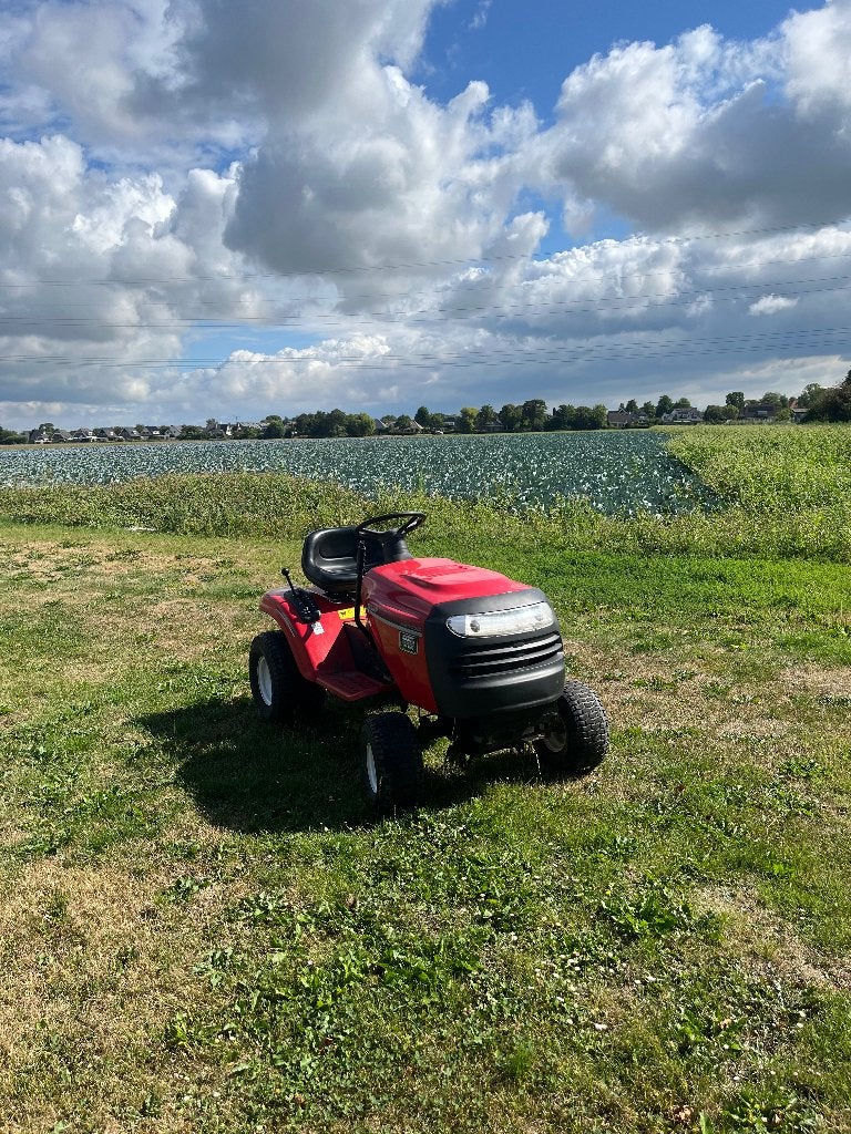 Mooie zitmaaier zonder maaidek, Ophalen, Zo goed als nieuw, Stihl, Versnellingen