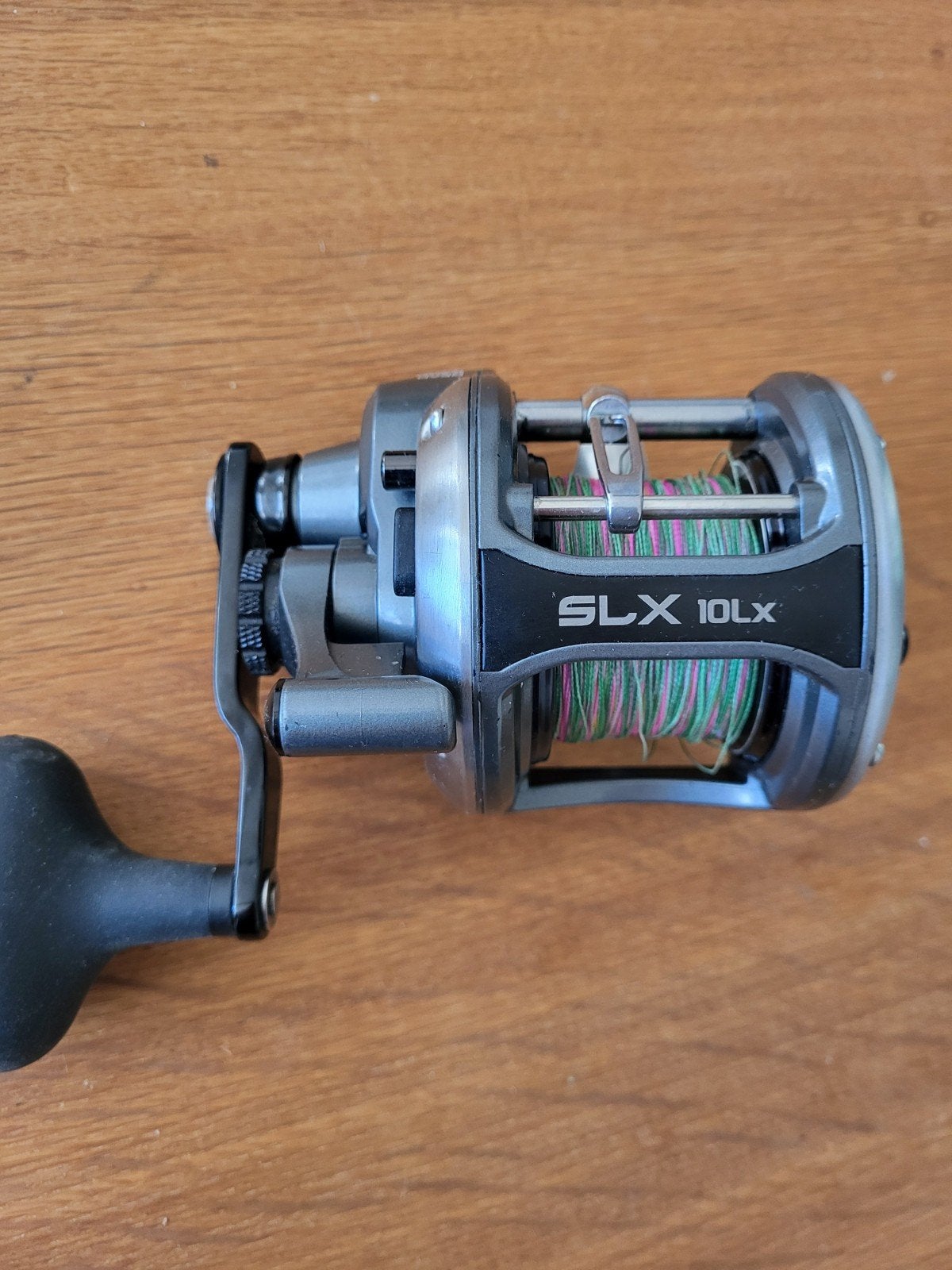 Okuma leverdrag reel, Ophalen of Verzenden, Zo goed als nieuw, Molen