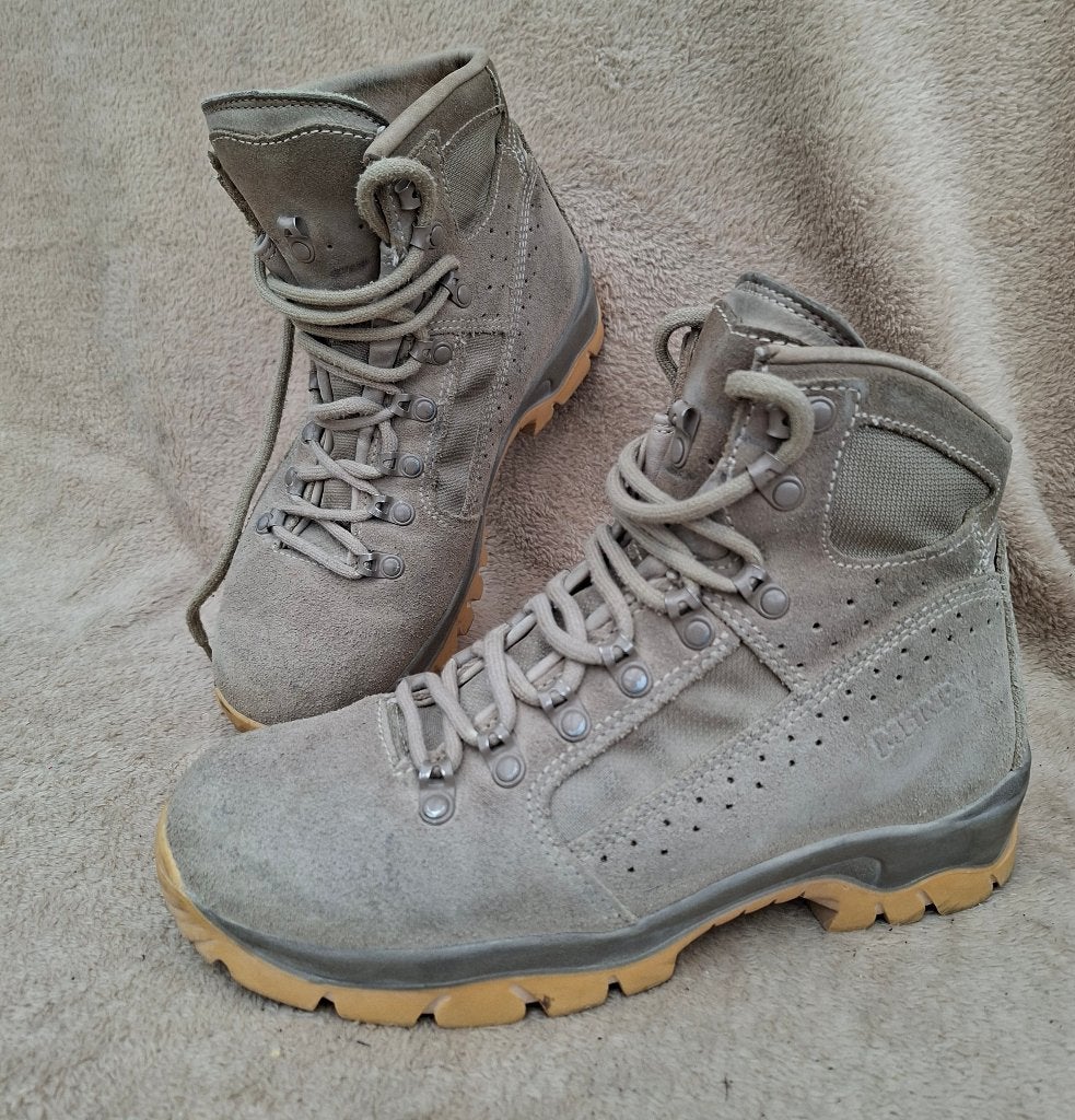 Meindl Desert, maat 41. Zgan, Ophalen of Verzenden, Zo goed als nieuw, Schoenen