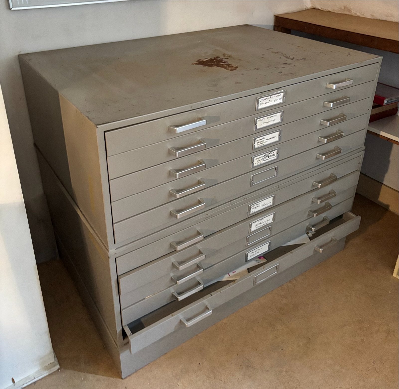 Robuuste metalen ladekast met 10 laden, Huis en Inrichting, Ophalen, Gebruikt, 100 tot 150 cm, 5 laden of meer