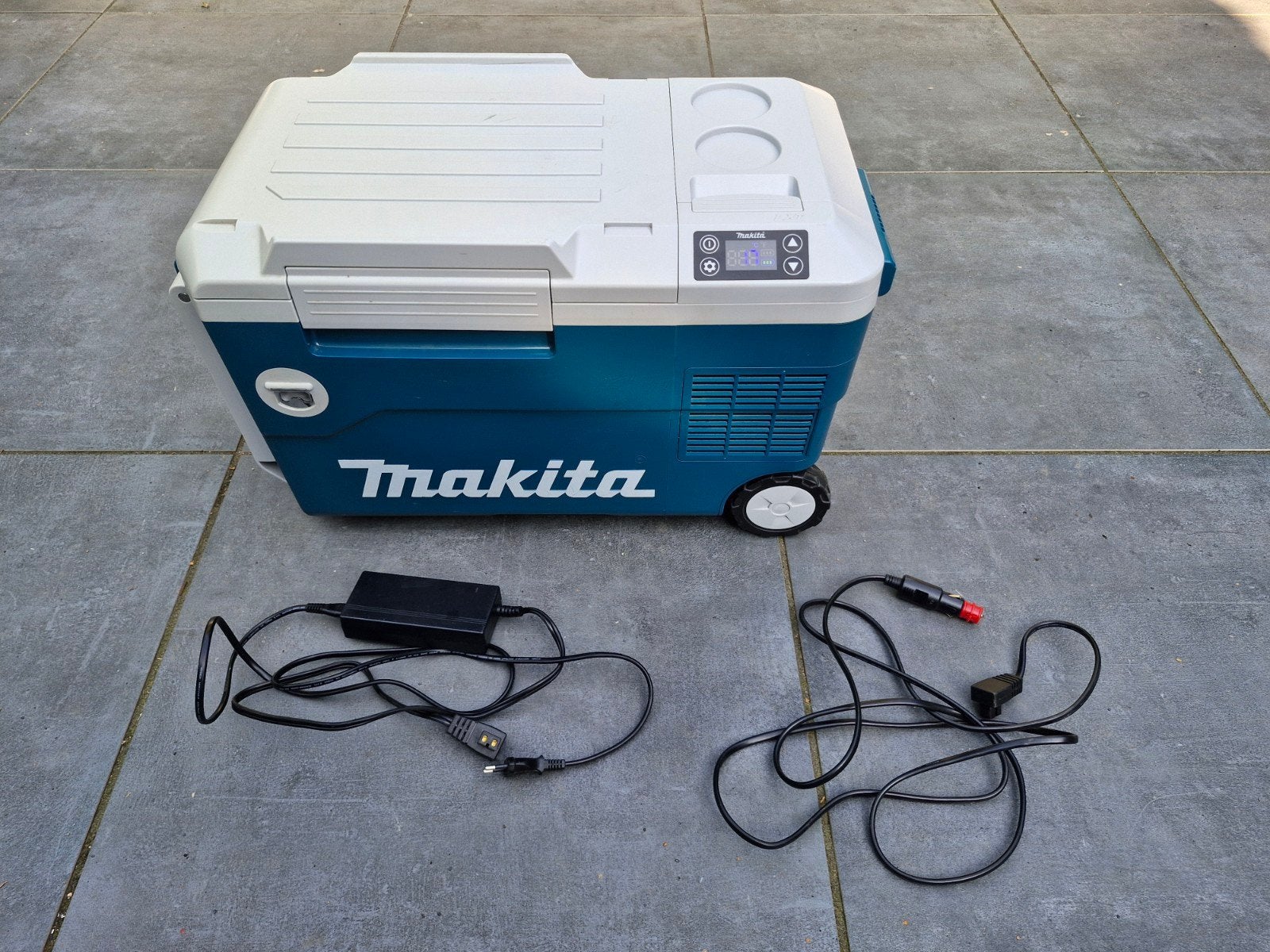 Makita Koelbox/Warmhoudbox DCW180 - 20L - Zo goed als nieuw, Caravans en Kamperen, Ophalen of Verzenden, Zo goed als nieuw, Koelbox