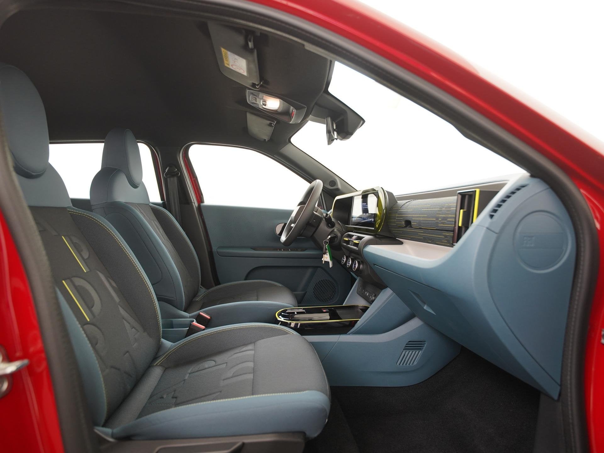 Fiat Grande Panda RED 11kW 44 kWh | Digital Cockpit | Apple/, Auto's, 12 maanden, Stof, Gebruikt, Panda
