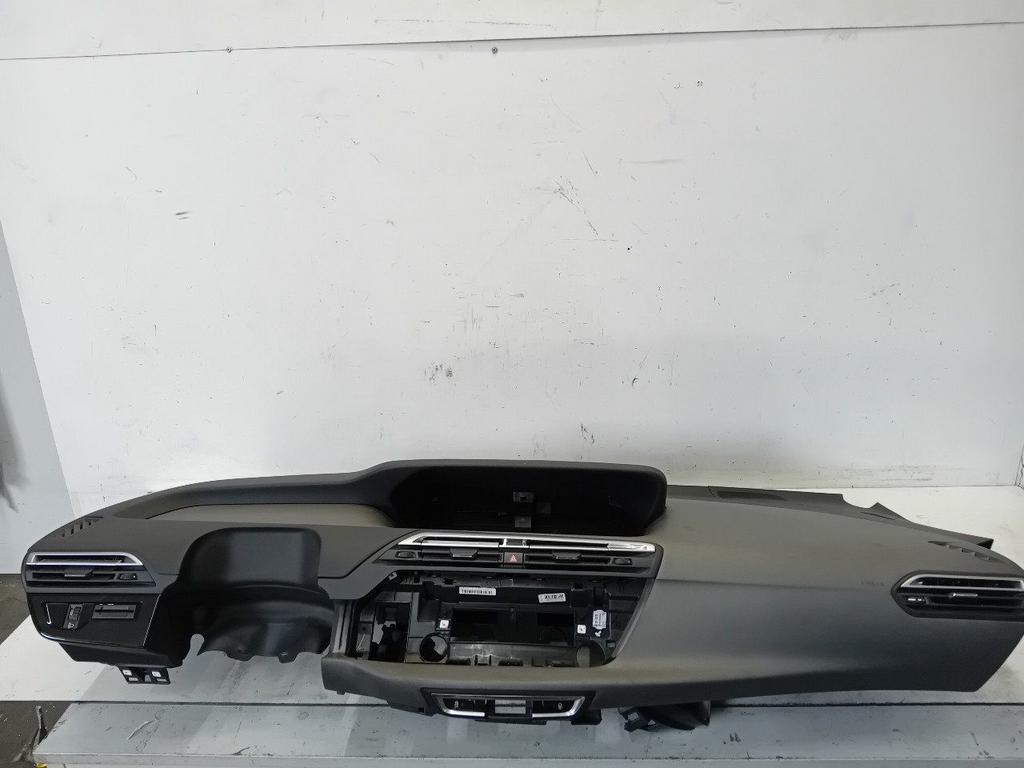 Dashboard Citroën C4, Onderdelen@venauto.nl, Van der Ven Autorecycling B.V., Gebruikt, Ettenseweg 76, 4706 PB Roosendaal, The Netherlands