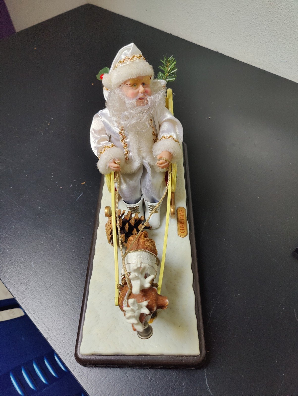 Kerstman met eland decoratie (BIJNA GRATIS), Ophalen