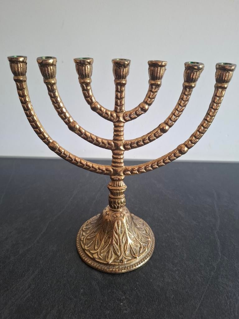 Bewerkte messing menora, Ophalen of Verzenden, Koper of Brons