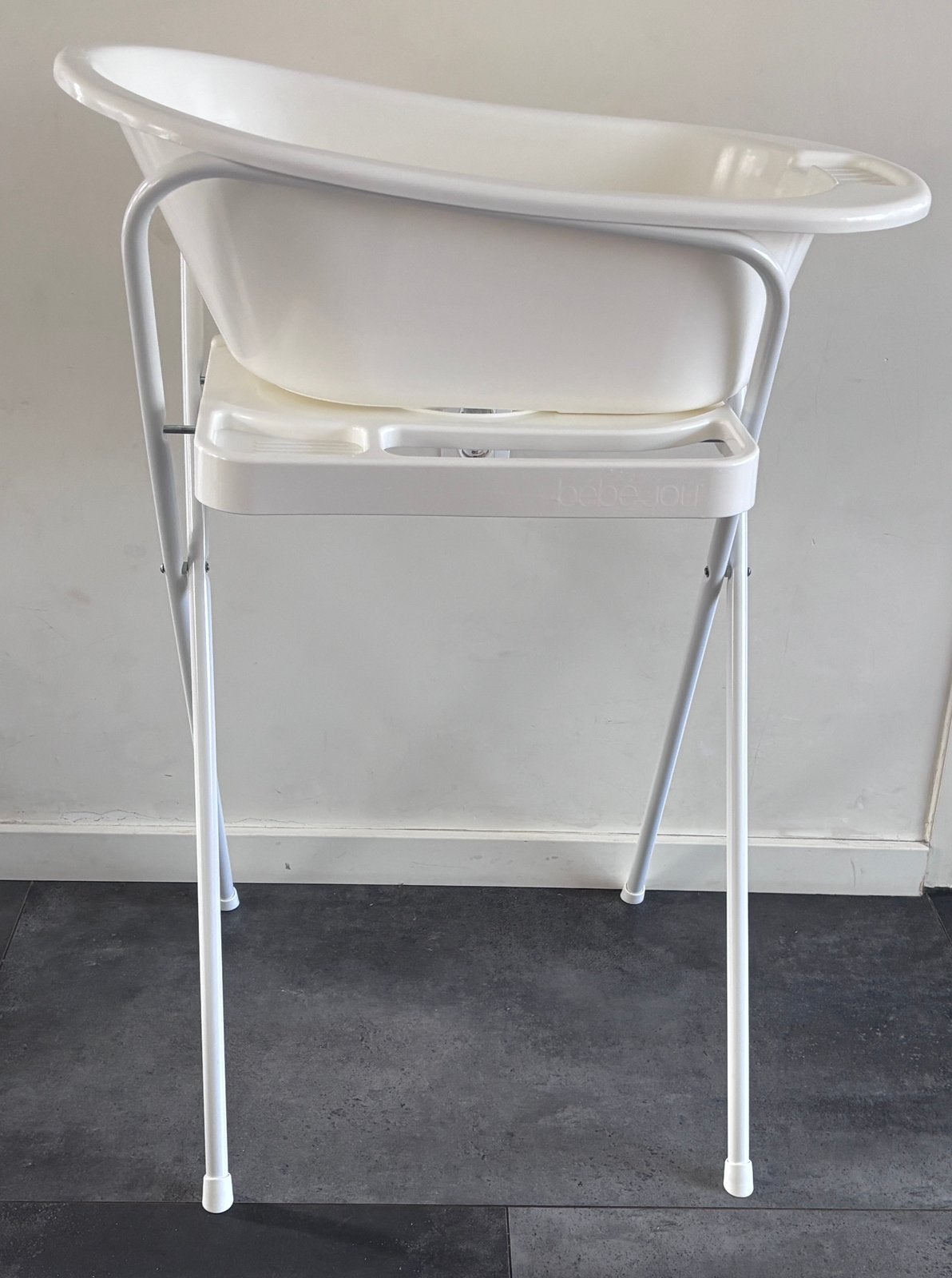 Witte babybadje met standaard, Antiek en Kunst, Ophalen
