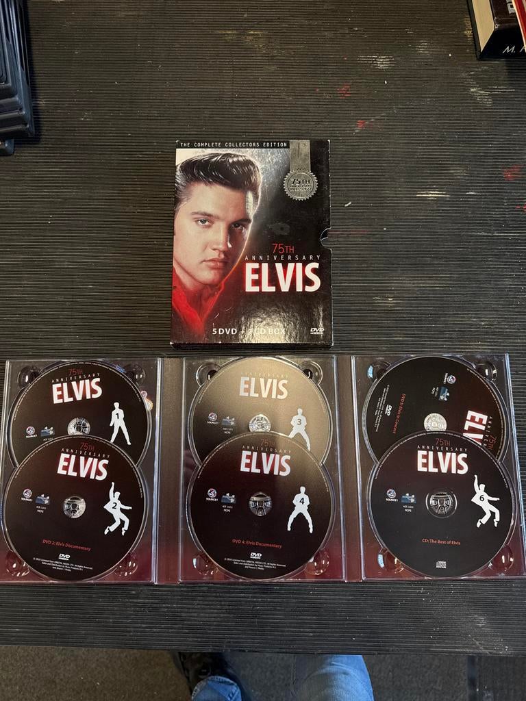 Elvis 75th Anniversary 5 DVD + 1 CD Boxset Collectors Editio, Alle leeftijden, Ophalen, Zo goed als nieuw, Boxset