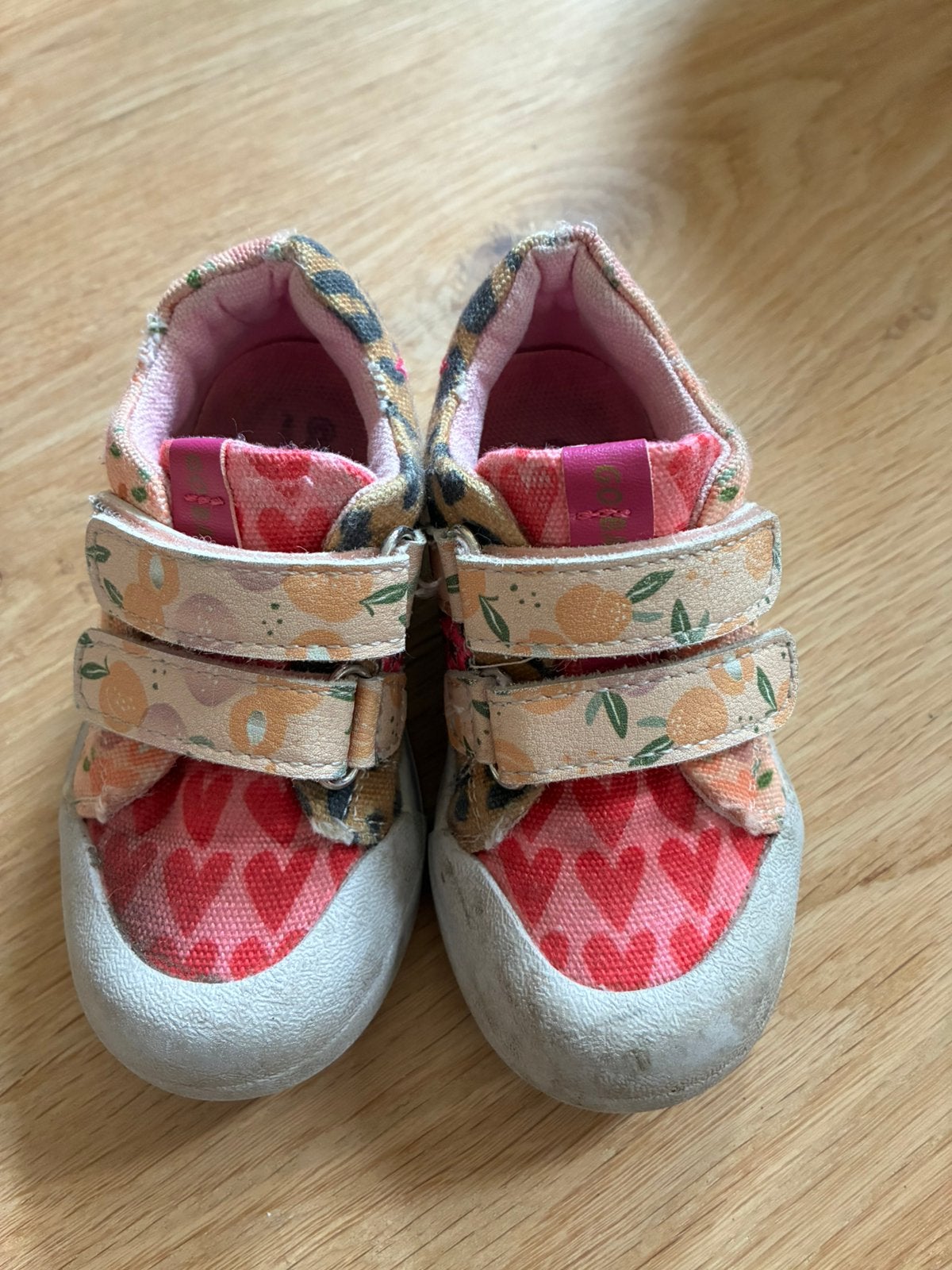 Sneakers meisje maat 22, Ophalen, Gebruikt, Meisje, Schoenen