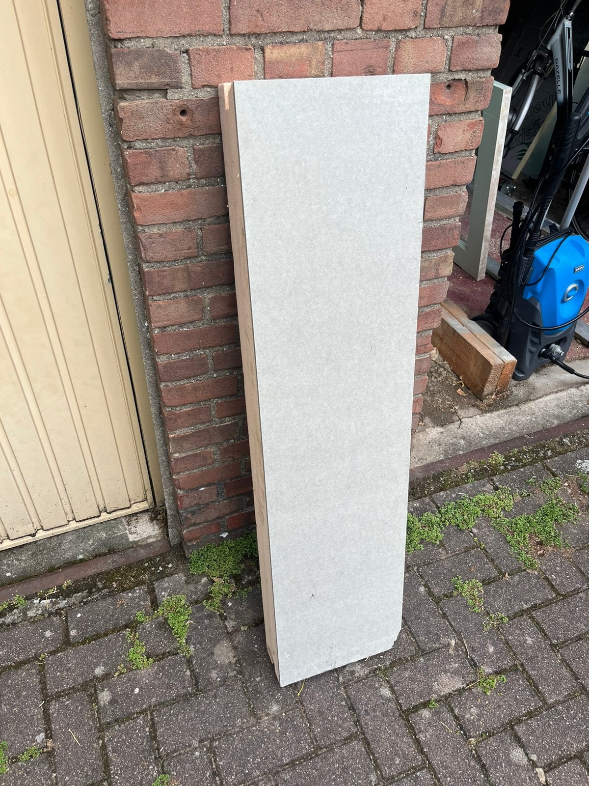 1x Geïsoleerde kantplank XPS grijs 1.250 x 300 x 100 + 10 mm, Ophalen, Nieuw