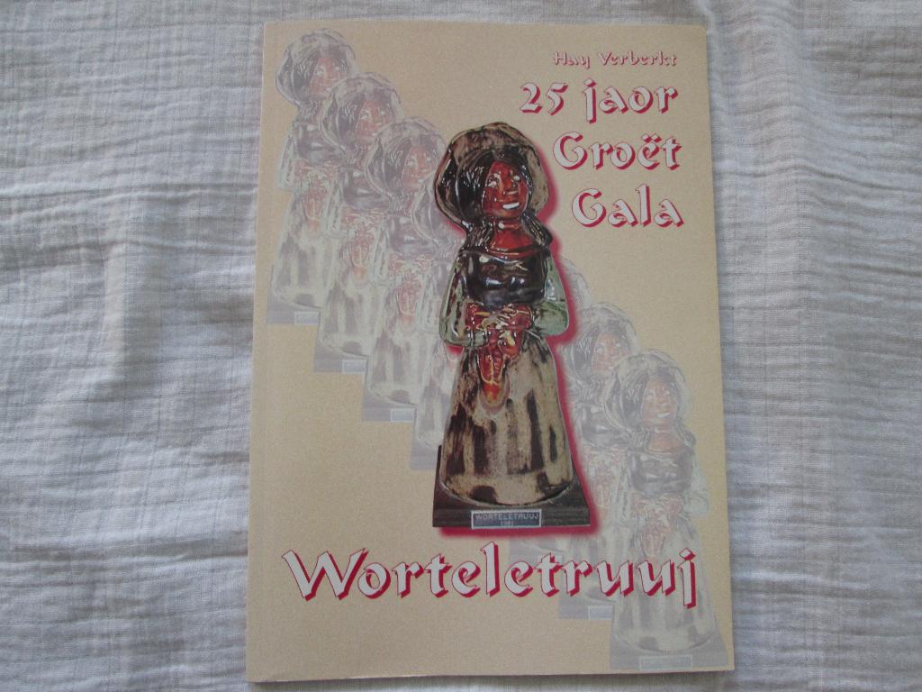 worteletruuj 25 jaor groet gala blerick wortelepin, Boeken, Ophalen of Verzenden, Gelezen