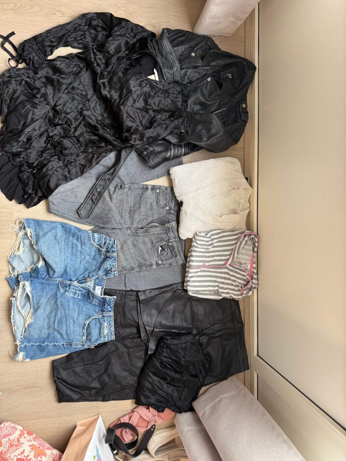 Kleding meisjes/dames maat S/M gratis zara hm bershka, Kleding | Heren, Ophalen, Gedragen, Overige maten
