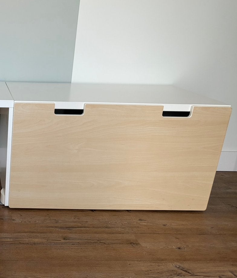 Ikea Smastad speelgoedkist compleet, Ophalen, Zo goed als nieuw, Tafel(s)