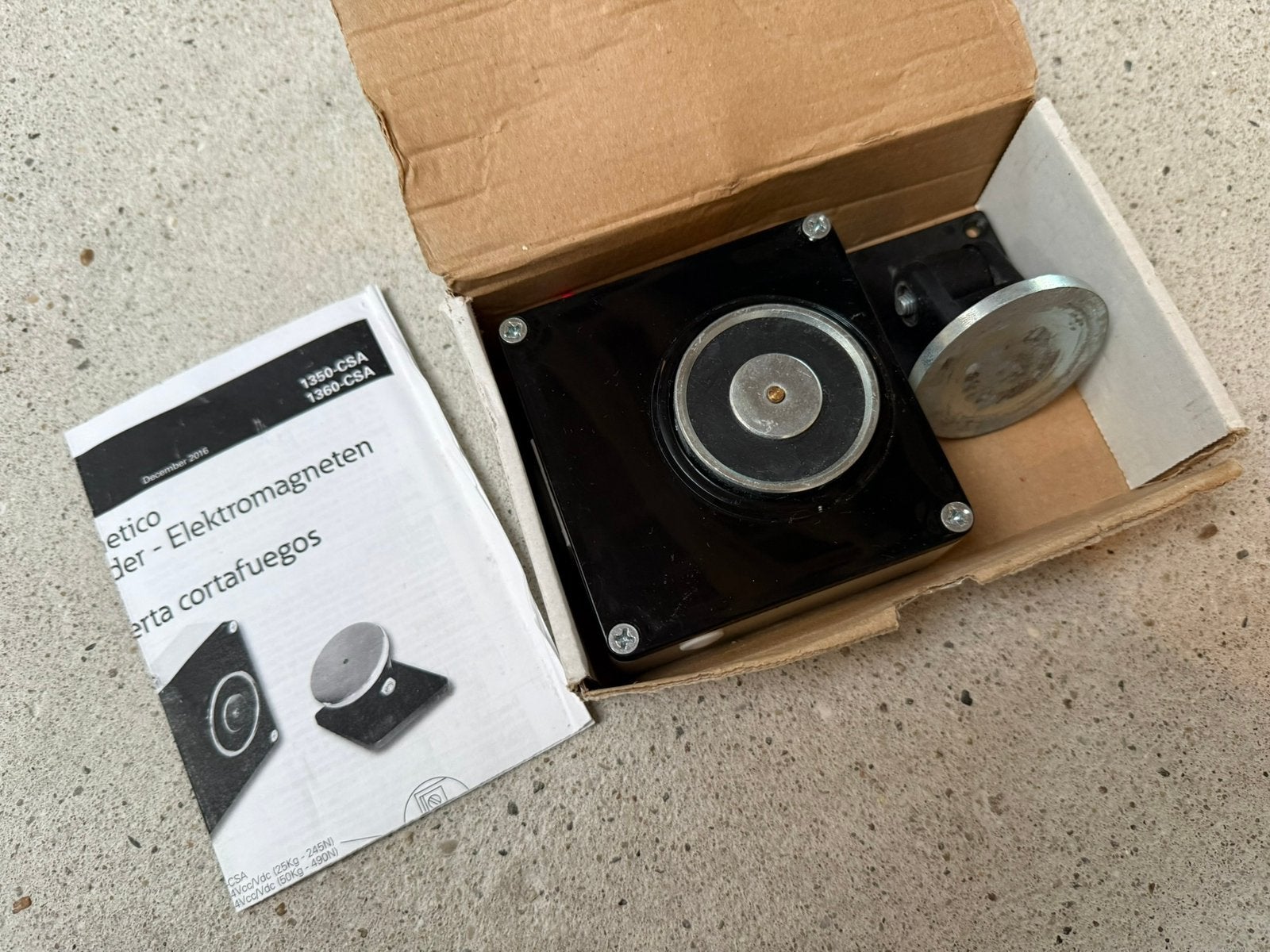 Eaton 1350-CSA elektro magnetische deurklem 50Kg, Doe-het-zelf en Verbouw, Ophalen of Verzenden, IJzer, Overige typen