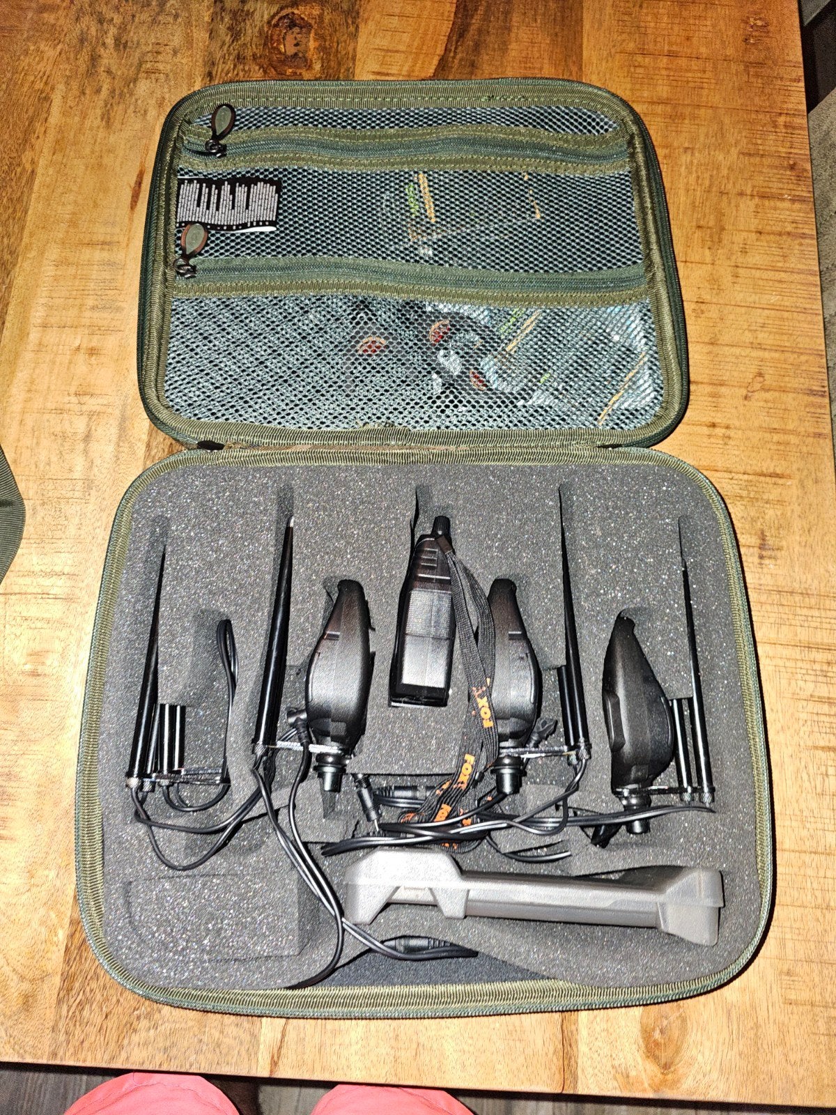 Fox Micron MX 4+1 Beetmelderset met Camolite Hardcase, Ophalen