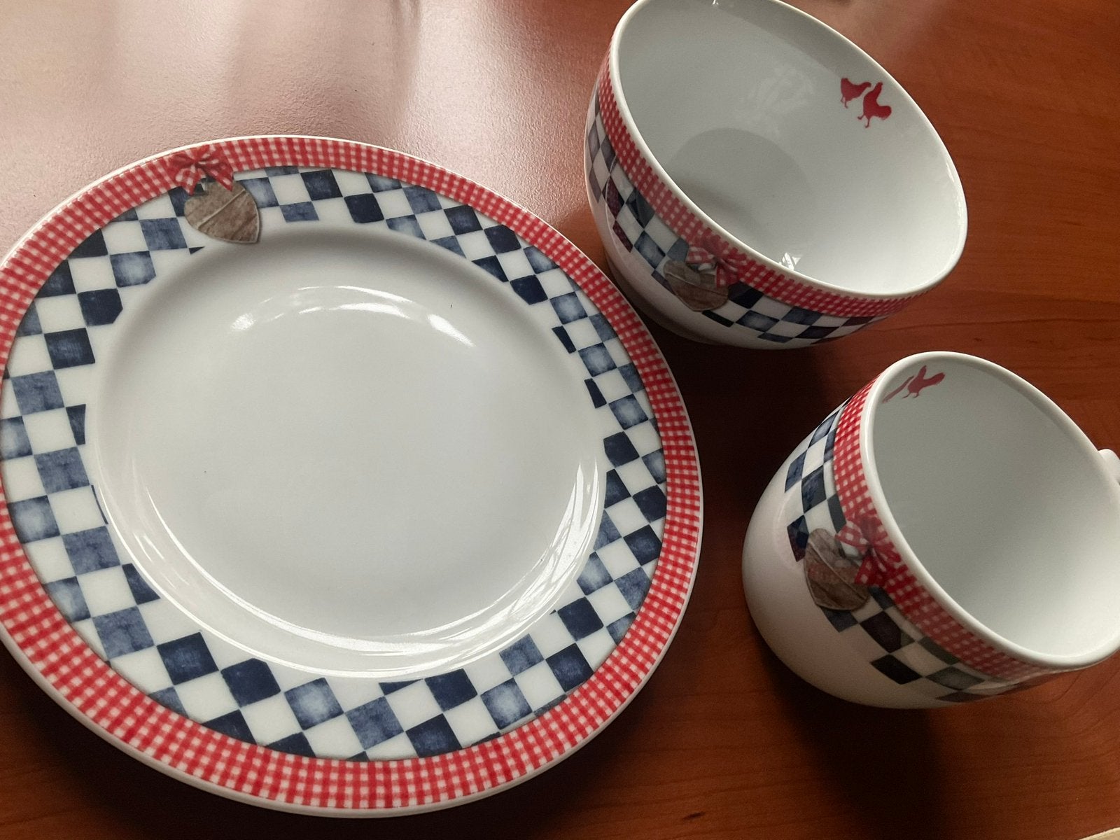 3 delige set BOER ZOEKT VROUW servies, Huis en Inrichting, Keuken | Servies, Nieuw, Ophalen of Verzenden, Overige stijlen, Porselein