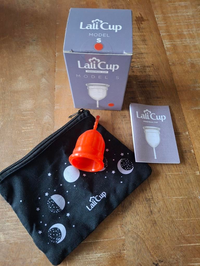 LaliCup Menstruatiecup Maat S, Ophalen of Verzenden, Zo goed als nieuw, Overige typen