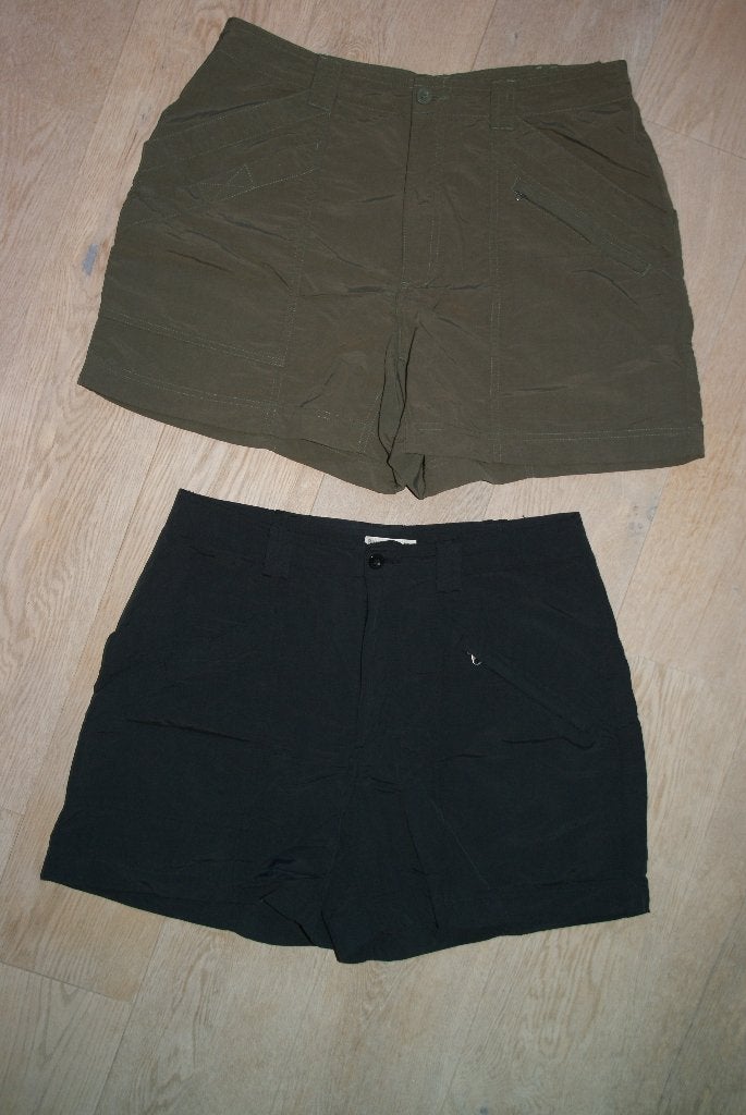 Te koop 2 Korte broek Royal Robbins outdoor + travel kleding, Royal Robbins, Ophalen of Verzenden, Zo goed als nieuw