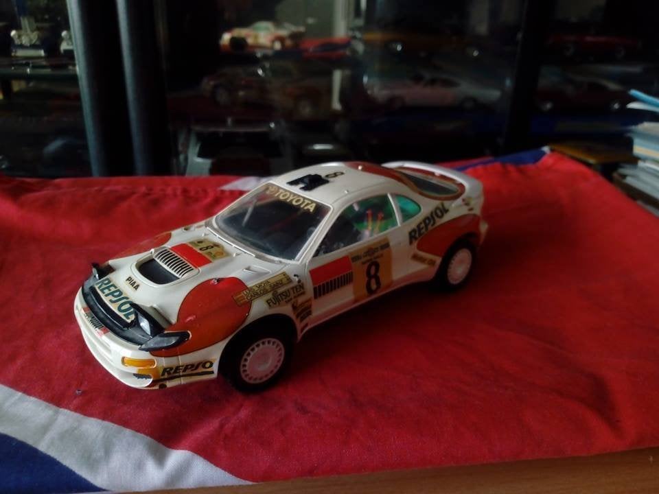 gebouwde kit celica T18 rally 1;24, Ophalen of Verzenden, Gebruikt