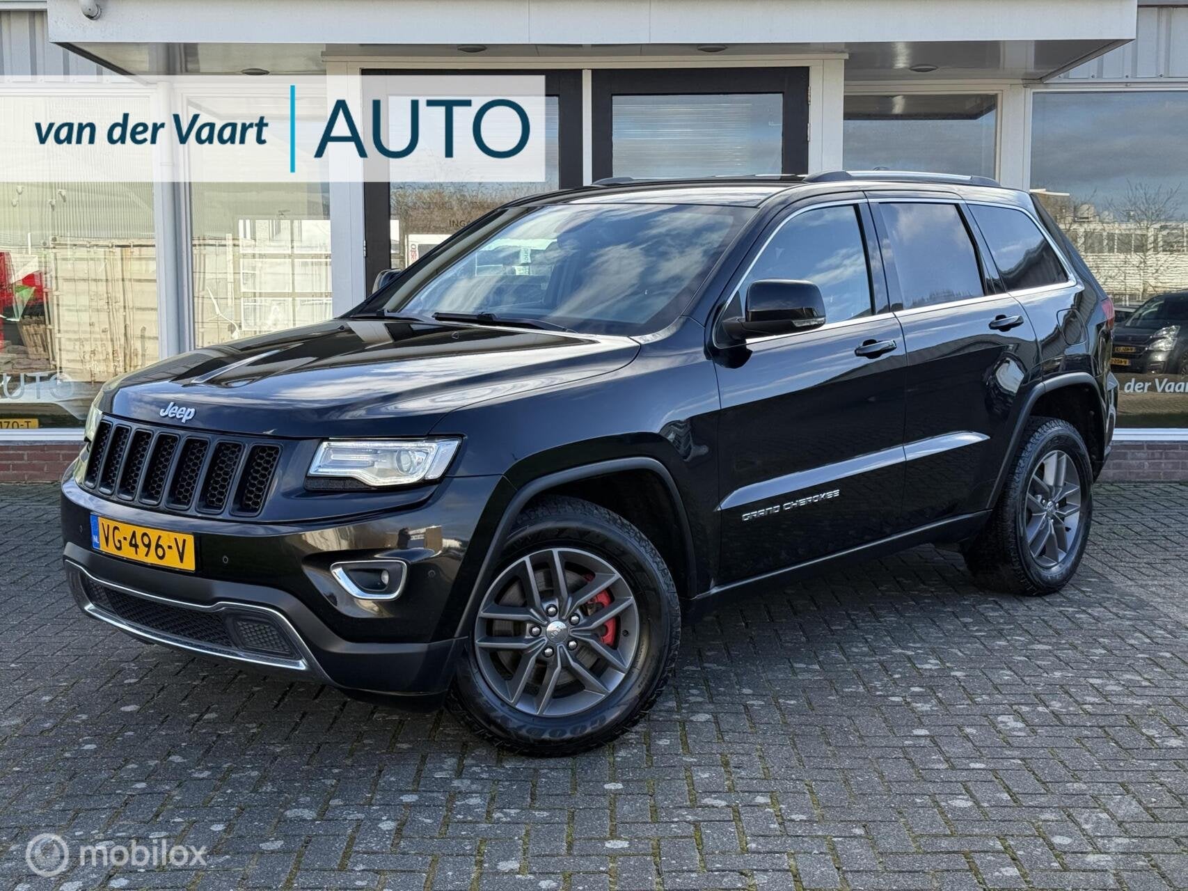 Jeep Grand Cherokee 3.0 CRD Laredo / Grijs kenteken / Leder, Auto's, Euro 5, Gebruikt, Zwart, 190 pk