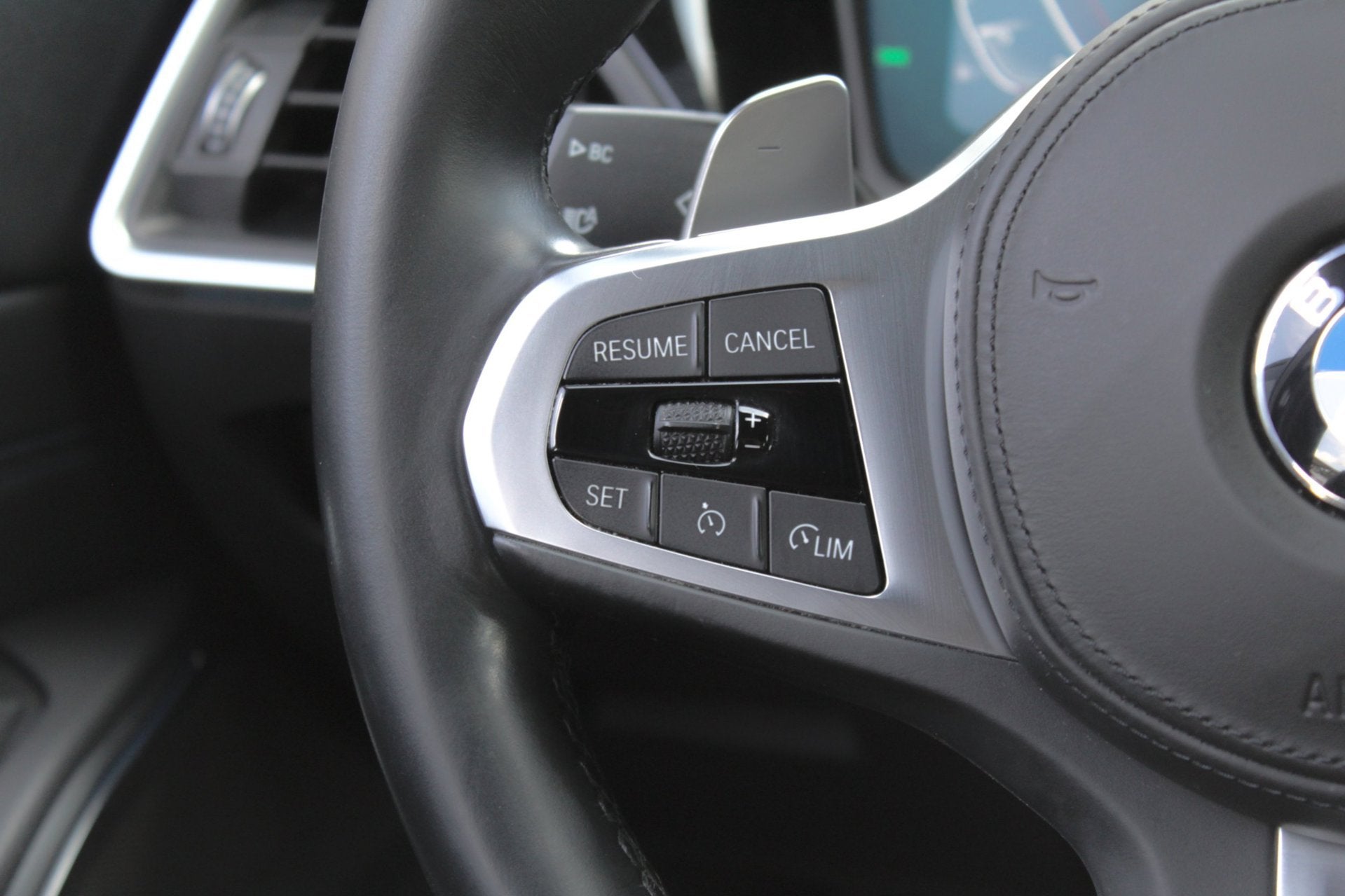 Foto 11 van BMW 3-serie Touring 330e xDrive High Executive - trekhaak -