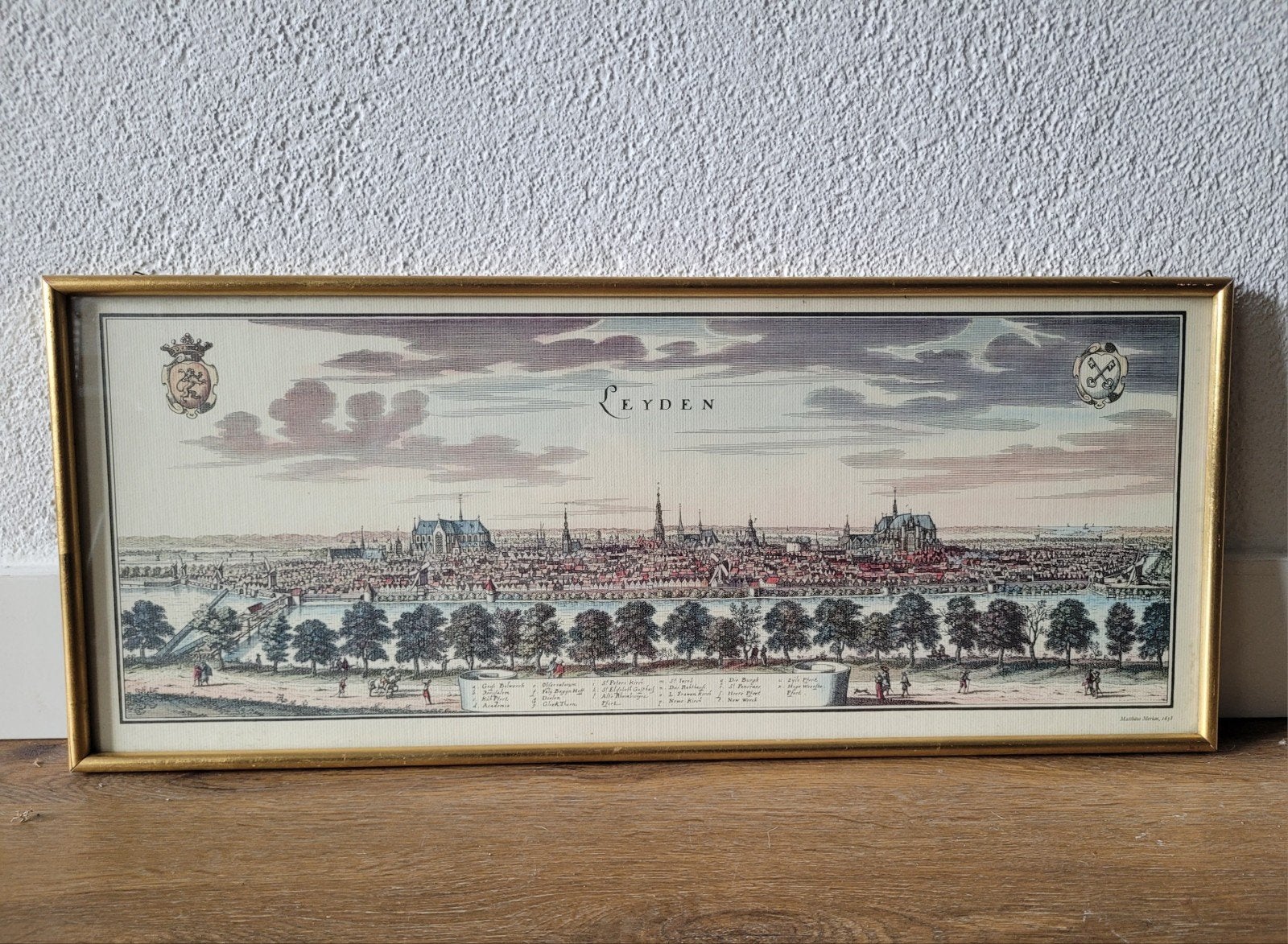 Ingekleurde kopergravure 'Leyden' door Matthaus Merian 1638, Stadsgezicht, Gravure, 56 cm, Handgekleurd
