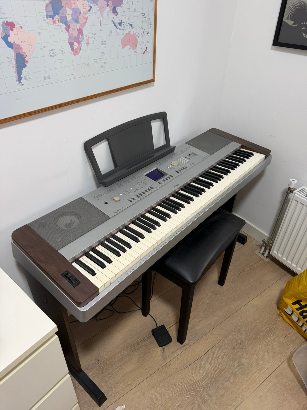 KAPOT piano portablegrand DGX640, Ophalen, Gebruikt, Bruin, Piano