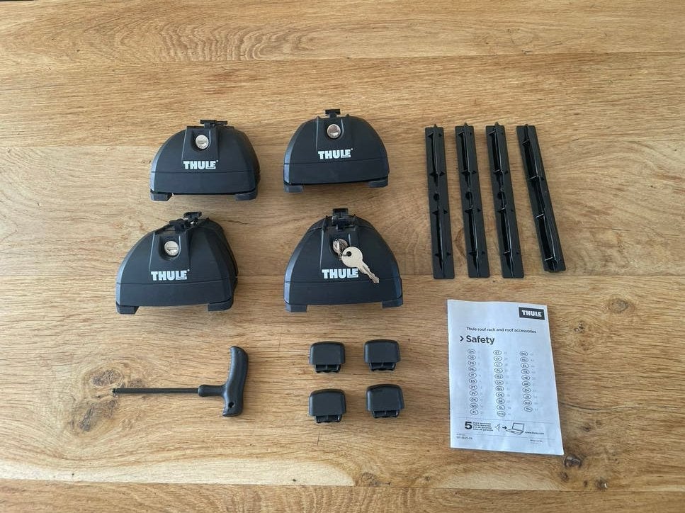 Thule 751 Voetenset voor dakdragers - Fixpoints/Geïntegreerd, Ophalen of Verzenden, Zo goed als nieuw