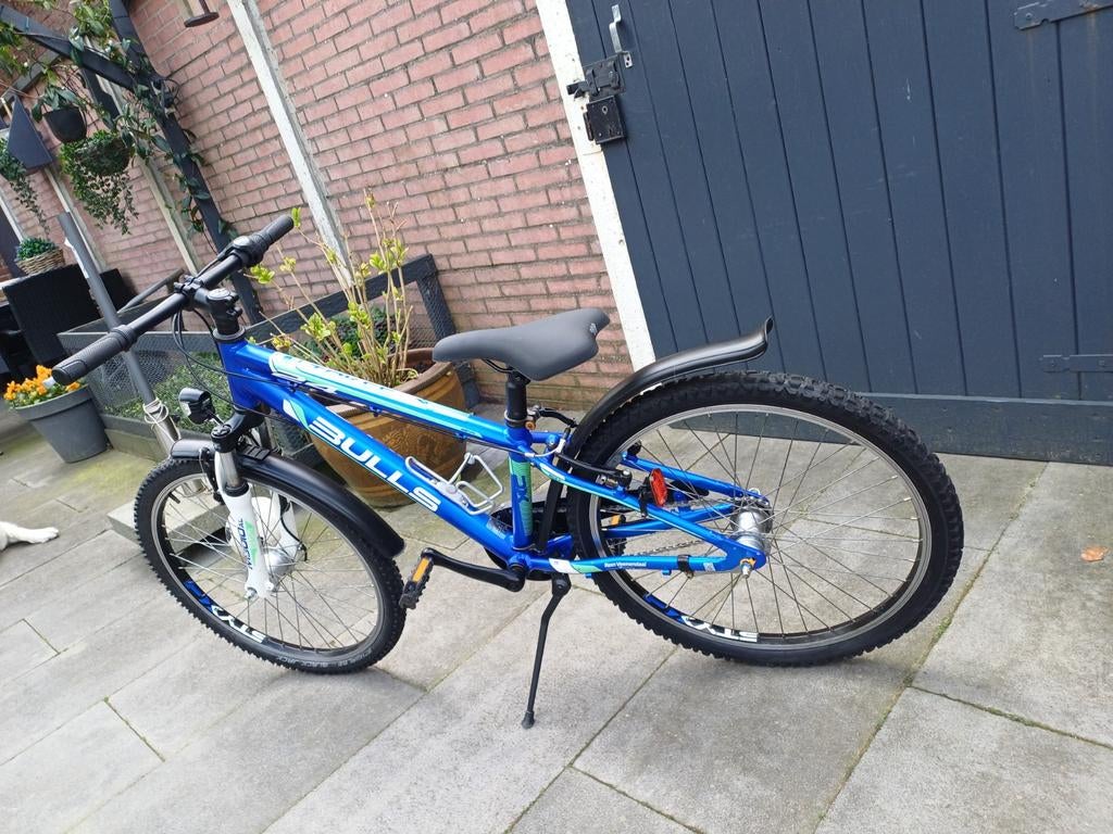 Bulls 24 inch ATB - 3 versnellingen, handremmen, Velgrem, Versnellingen, Minder dan 49 cm, Zo goed als nieuw