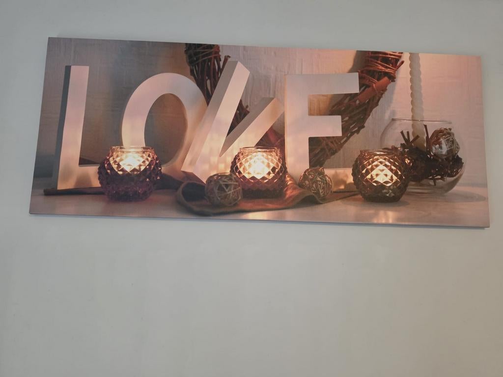 Schilderij 'LOVE' met kaarsjes en steiger aan het water, Ophalen of Verzenden, Zo goed als nieuw, Schilderij, 75 tot 100 cm
