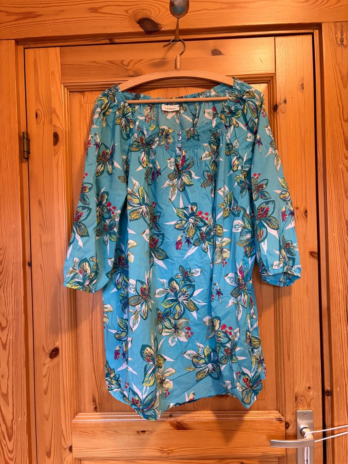Top blauw parkieten cand C&A 56/58 oto 67 lengte 75, Kleding | Dames, Ophalen of Verzenden, Zo goed als nieuw, Blauw, Shirt of Top