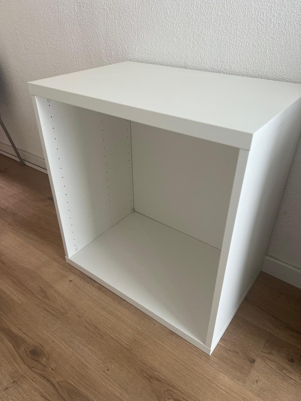 Ikea besta kast basiselement 60x40x64  nieuwstaat, Ophalen, Zo goed als nieuw