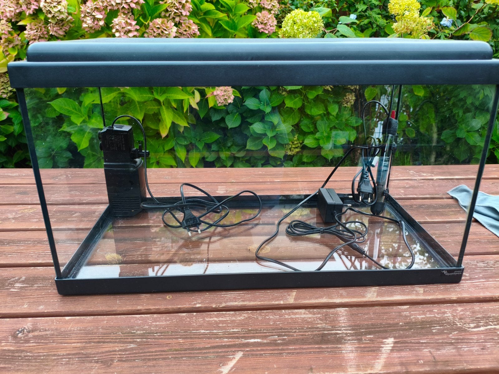 Aqualantis 60x30x30 compleet!, Aquatlantis, Zo goed als nieuw, Leeg aquarium, Ophalen