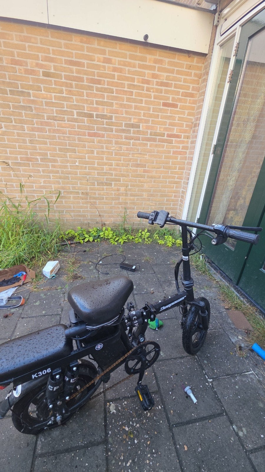 Opvouwbare fiets - banden moeten vervangen worden, Fietsen en Brommers, Ophalen of Verzenden, Gebruikt, Totaal opvouwbaar