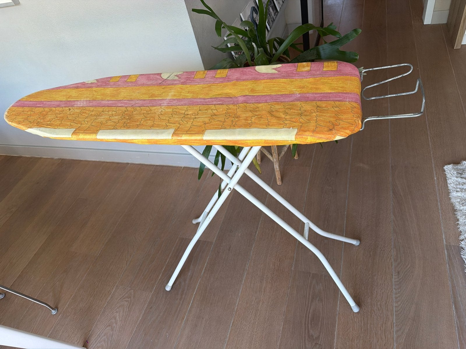 Strijkplank met vrolijke hoes (gratis!), Ophalen, Gebruikt